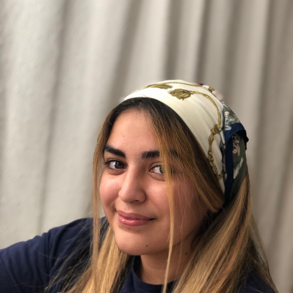 Head scarf